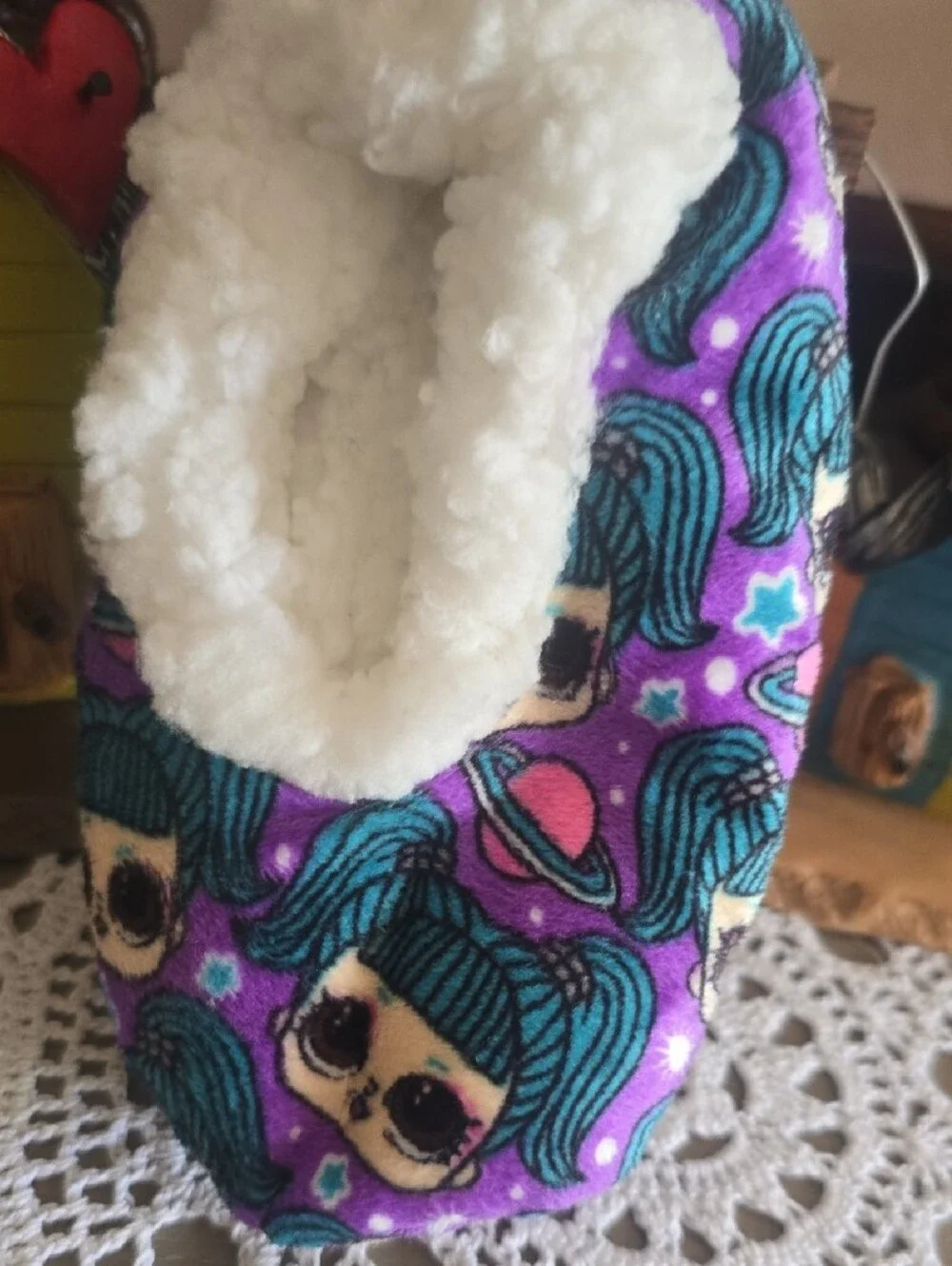 L.O.L. Surprise! Purple and Teal Girls' Plush Footie Slippers